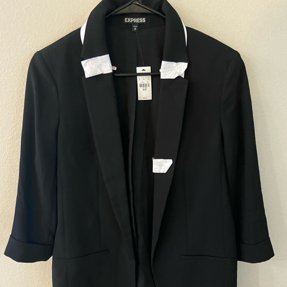 Express Medium Blazer. Black.